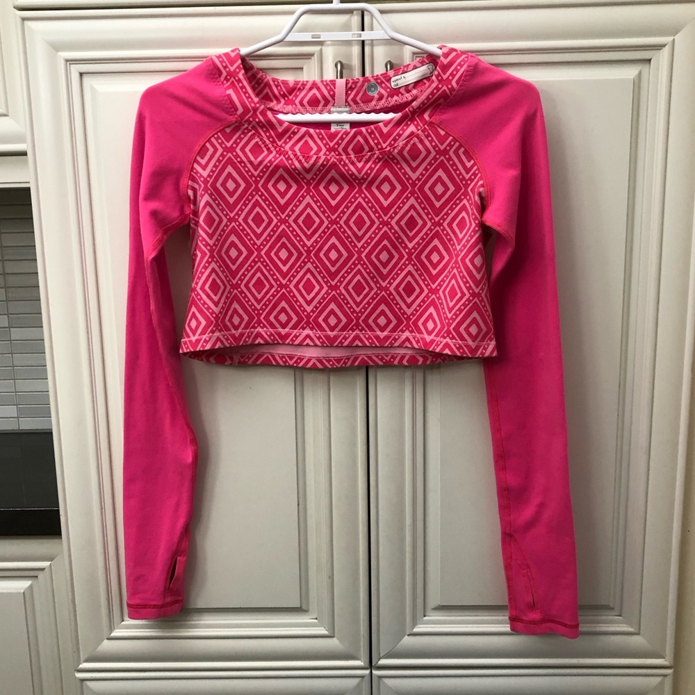 Ivivva by Lululemon girl’s crop long sleeve shirt